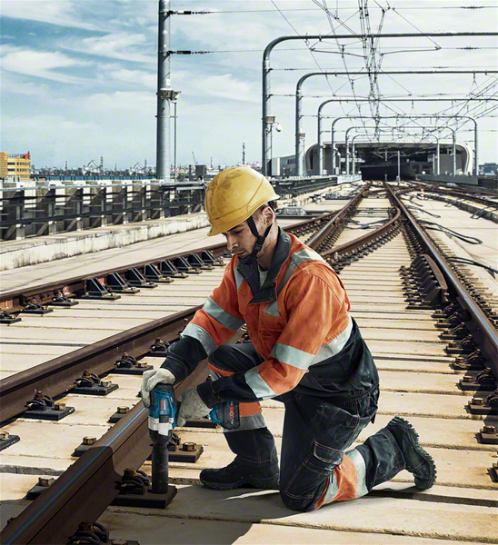 Bosch Professional GDS 18V-1000 Akülü Somun Sıkma Makinesi (2 x 5.0 Ah Akü) - 06019J8304