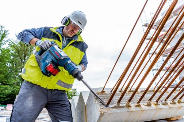 Bosch Professional GBH 18V-45 C Akülü Kırıcı Delici Makinesi (Aküsüz) - 0611913120