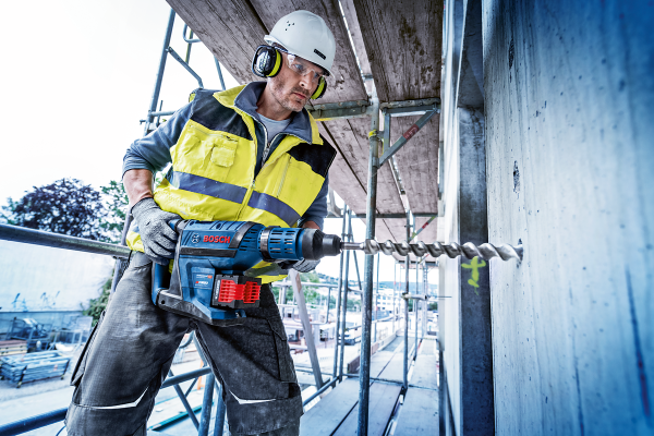 Bosch Professional GBH 18V-45 C Akülü Kırıcı Delici Makinesi (Aküsüz) - 0611913120