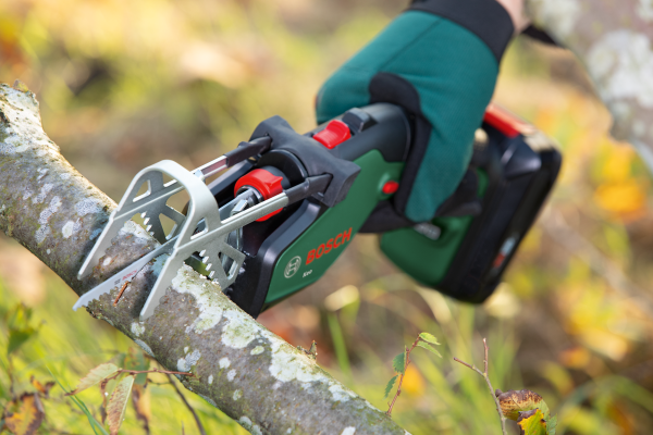 Bosch KEO 18 LI Akülü Bahçe Testeresi - 0600861A00