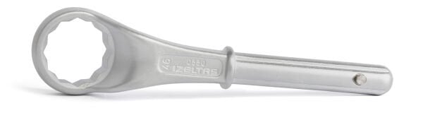 İzeltaş 27 Mm Boru Uzatmalı Yıldız Anahtar 0550050027
