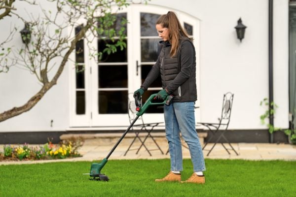 Bosch EasyGrassCut 18 Akülü Kenar Kesme Makinesi (Aküsüz) - 06008C1C04