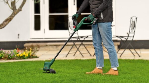 Bosch EasyGrassCut 18 Akülü Kenar Kesme Makinesi (Aküsüz) - 06008C1C04