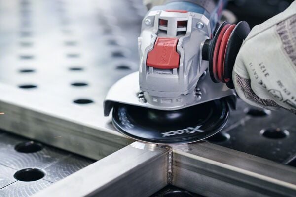Bosch - X-LOCK - 115 mm 100 Kum Best Serisi Metal ve Inox Fiber Disk