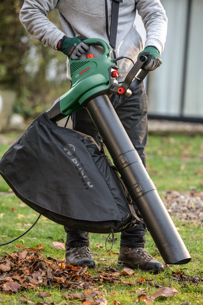 Bosch Universal Garden Tidy 3000 Yaprak Toplama ve Üfleme Makinesi - 06008B1001