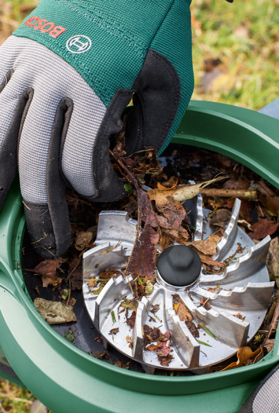 Bosch Universal Garden Tidy 3000 Yaprak Toplama ve Üfleme Makinesi - 06008B1001