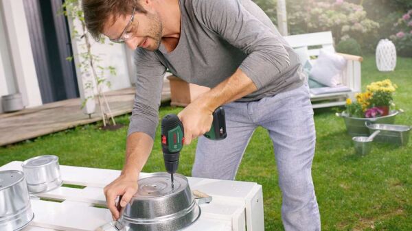 Bosch UniversalDrill 18 V Akülü Delme Vidalama Makinesi (Aküsüz) - 06039D4000
