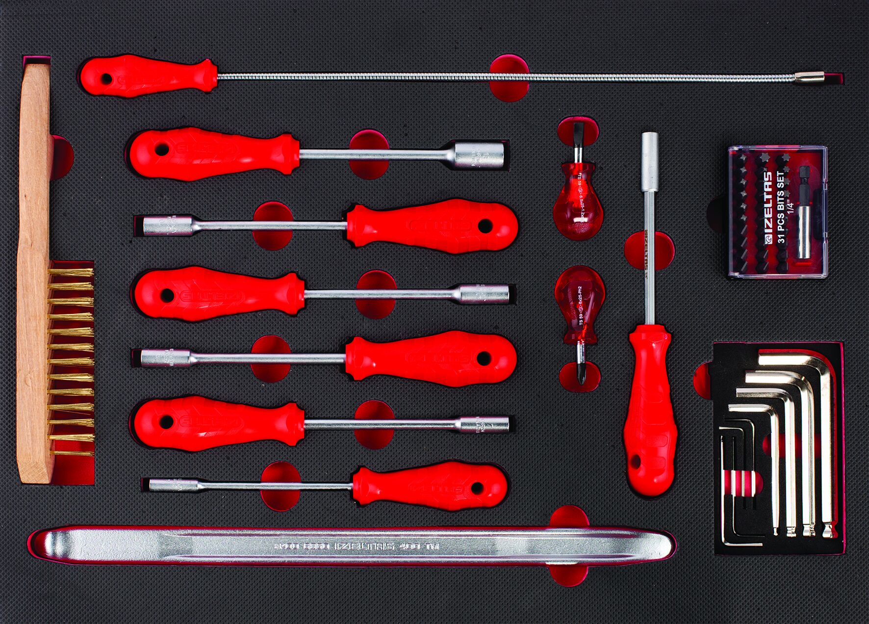 İzeltaş Pro Serisi Takım Dolabı - 3. Çekmece İçi 51 Parça - 8241003051