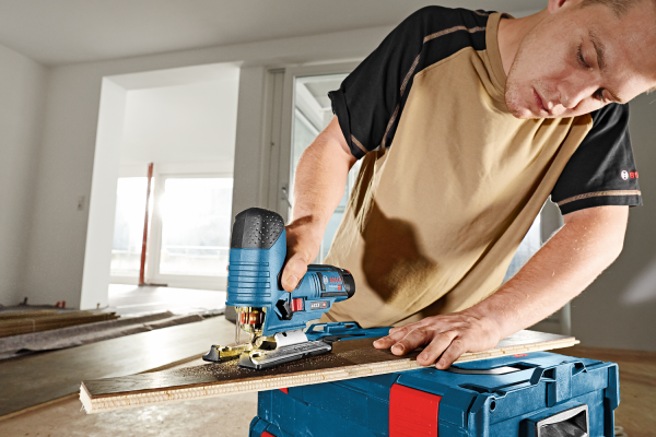 Bosch Professional GST 12V-70 Dekupaj Testere (2  x 3.0 Ah Akü, L-Boxx) - 06015A1005